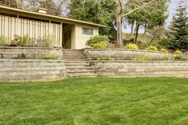 Retaining Wall Construction in Ventura
