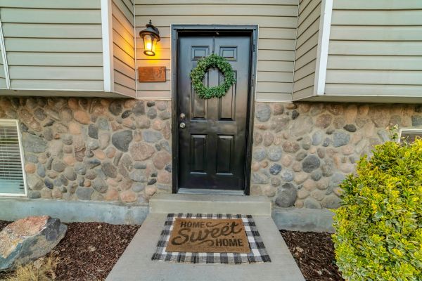 Stone Siding Replacement in Ventura