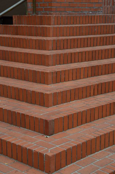 Staircase Brick Repair in Ventura